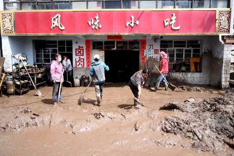 Nach Sturzflut in China: 18 Tote und noch 13 Vermisste 